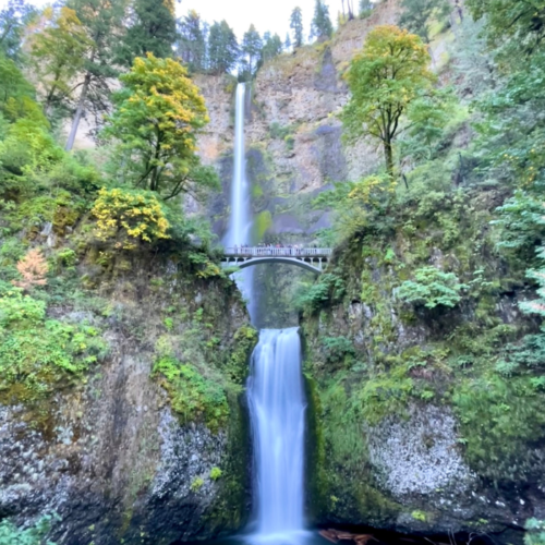 Multnomah Falls_Portland_Oregon_700x1500 featured image